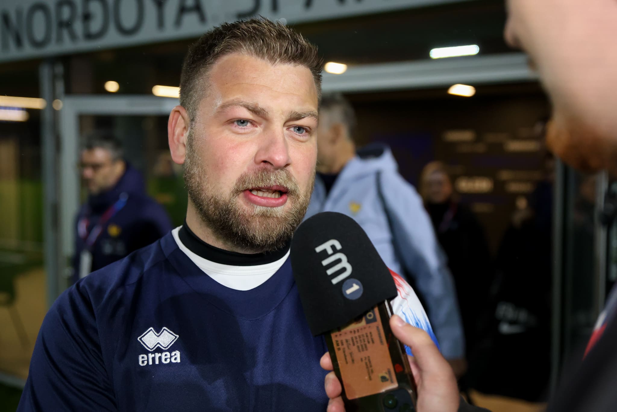 U21-landsliðsvenjarin og liðskiparin: Vit spæla ein góðan dyst men Sveis var neyvari