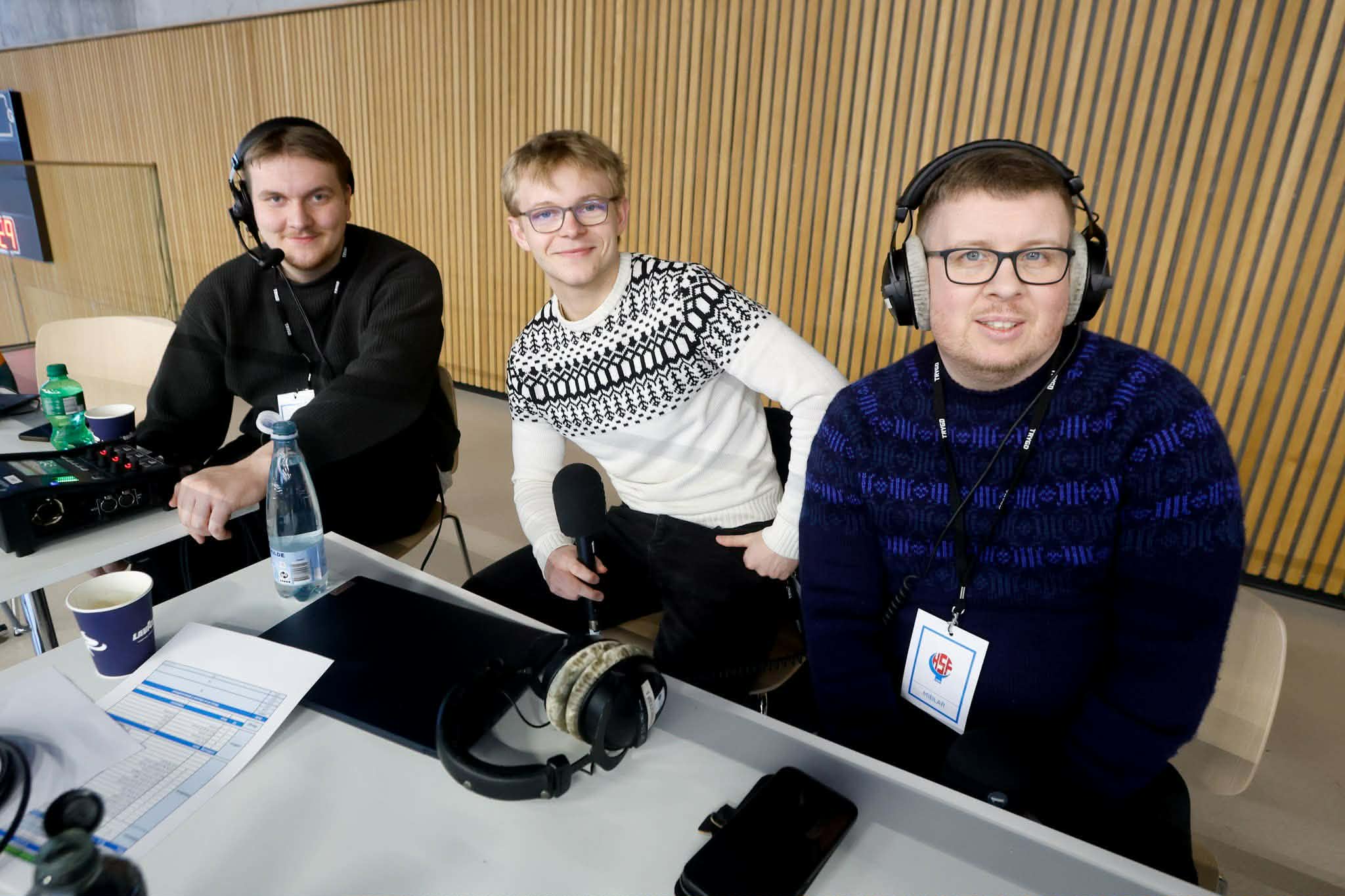 Viðmerkjararnir hjá FM1: Kyndil var betri á degnum har VÍF ikki tók av