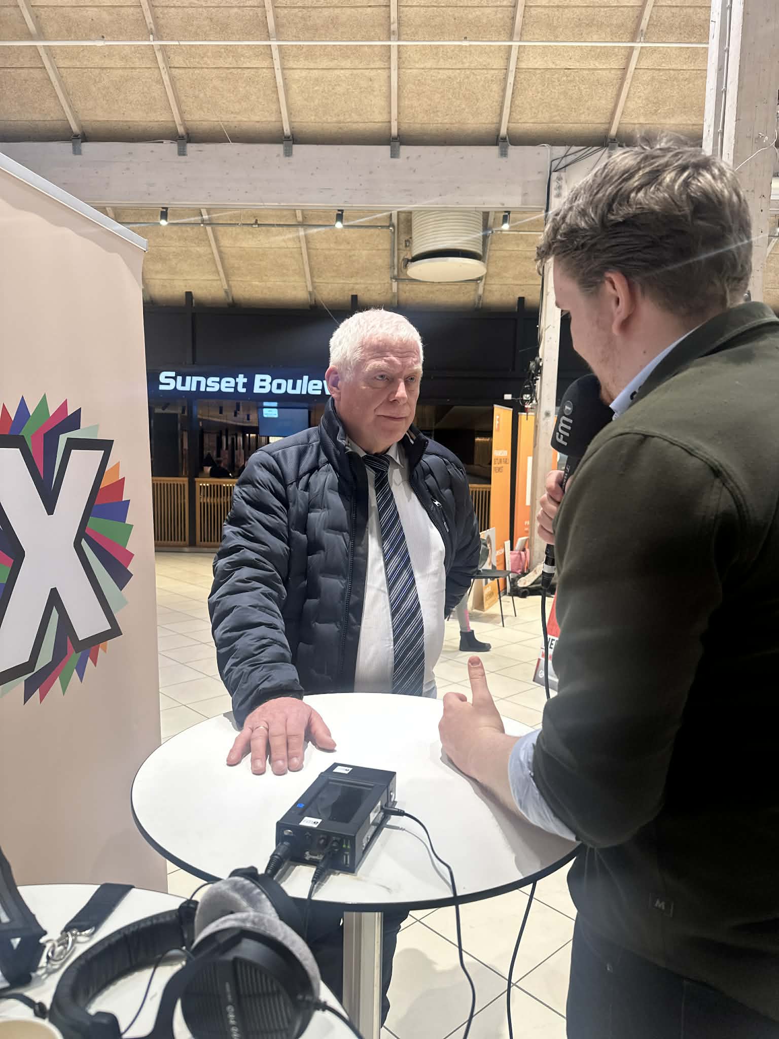 Valfepur: Valtorg í SMS