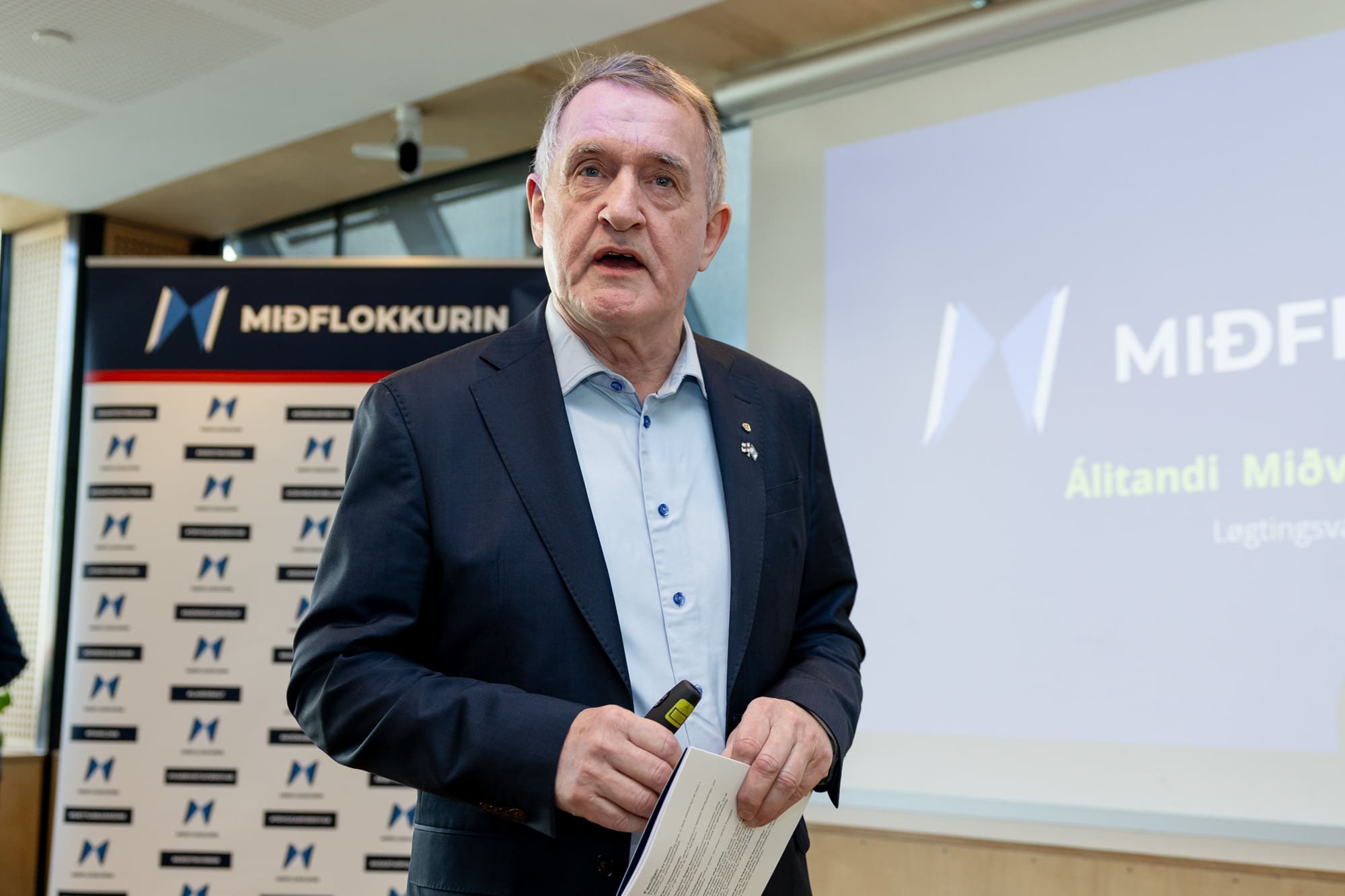 Jenis: Kunnu samstarva við allar flokkar – uttan Framsókn