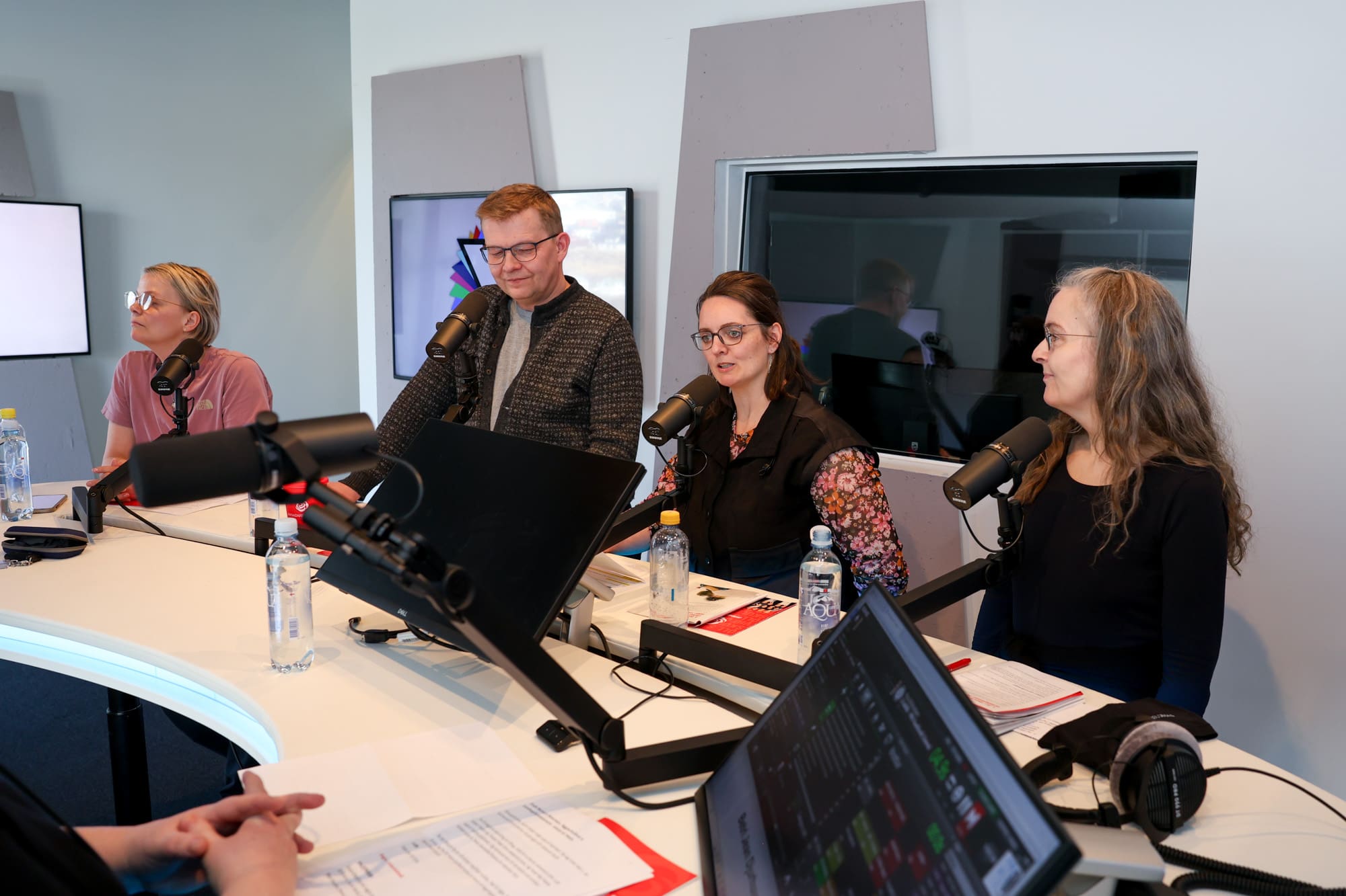 Bústaðir og barnalív á skránni hjá Javnaðarflokkinum