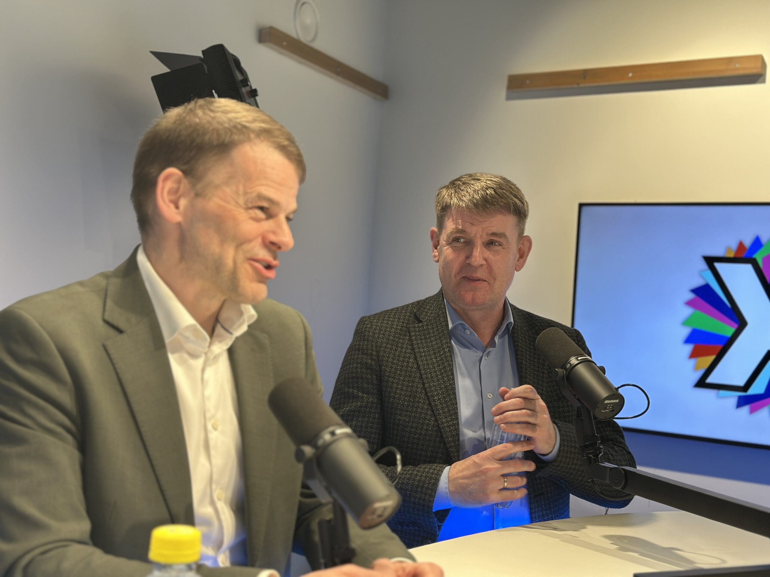 Teir tulka tjóðarsemjuna