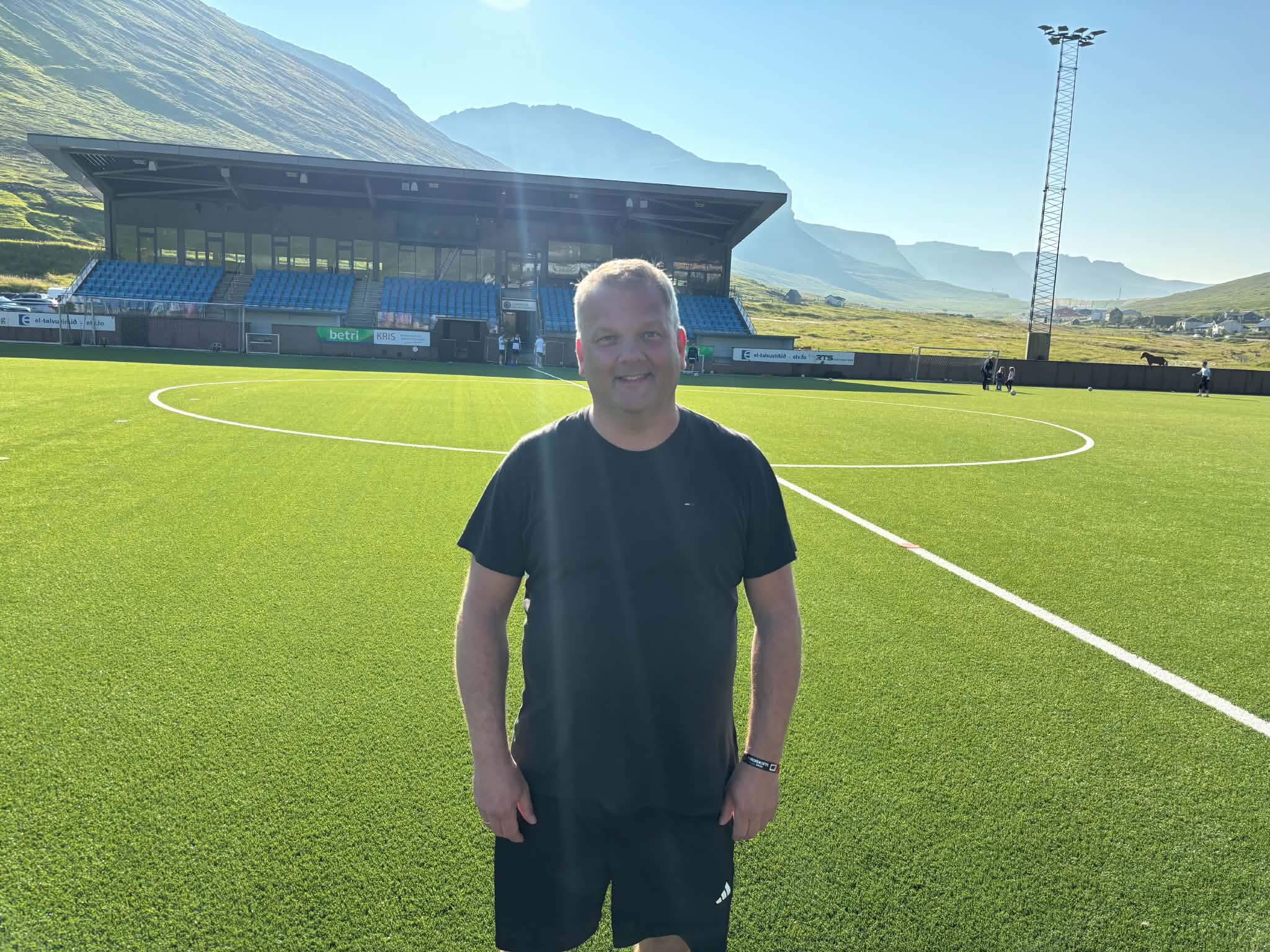 Víkinga-formaðurin: – At brúka ungar spælarar í evropeiskum dystum er eisini at gera íløgur