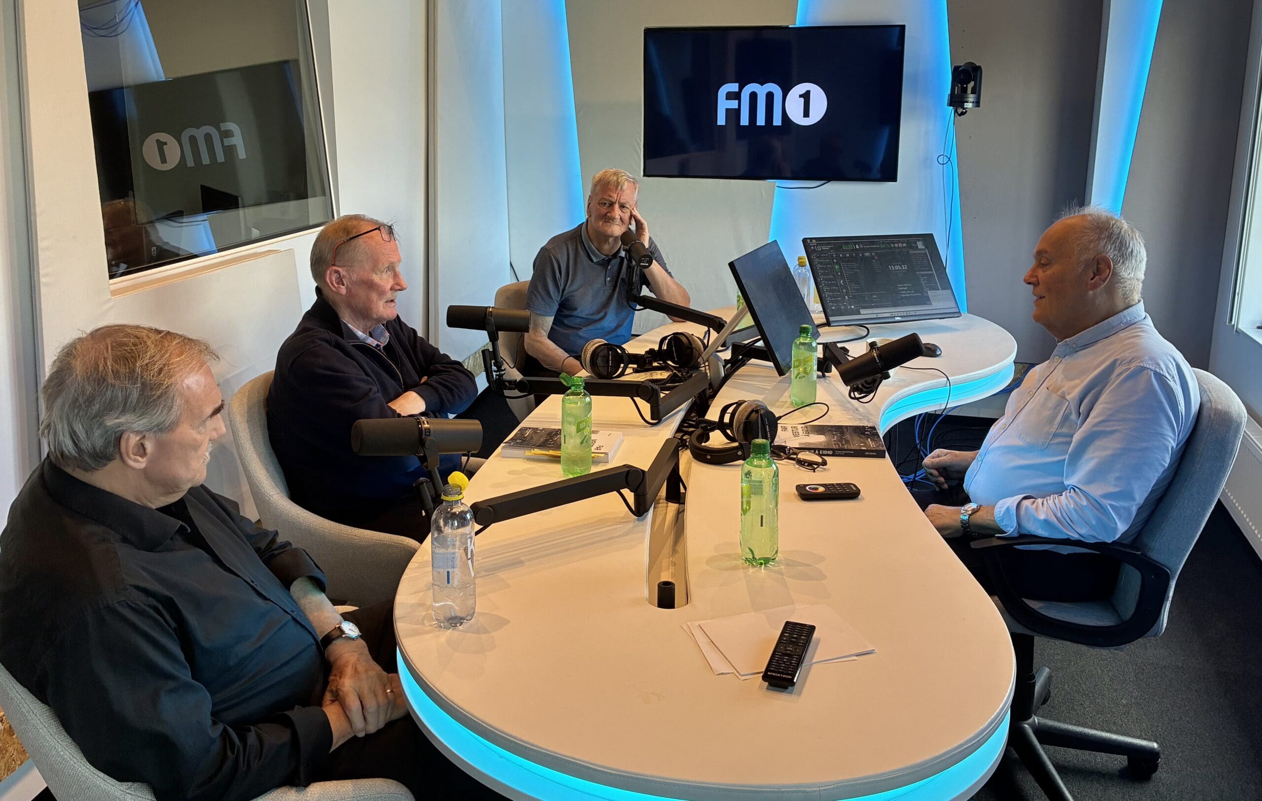 Far vestur á Eiðið – Óli Holm, Robert McBirnie og Páll Augustinussen vitjaðu Árna Gregersen